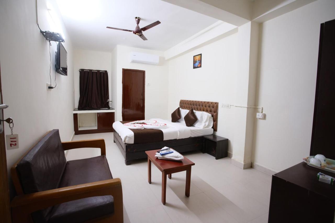 Ganesh Guest House Chennai Zewnętrze zdjęcie