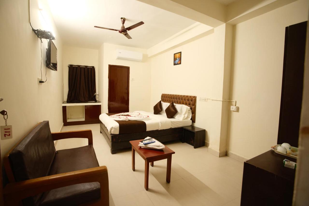 Ganesh Guest House Chennai Zewnętrze zdjęcie